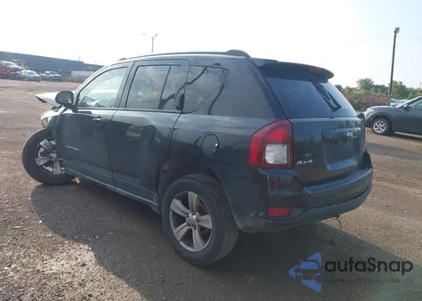 2014 Jeep Compass Sport/North z USA, uszkodzony, nr VIN 1C4NJDAB2ED708387